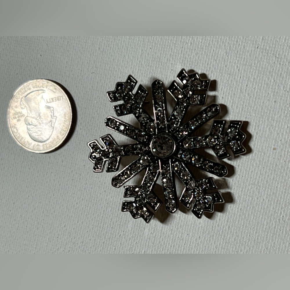 Monet Snowflake Silver Rhinestone Brooch